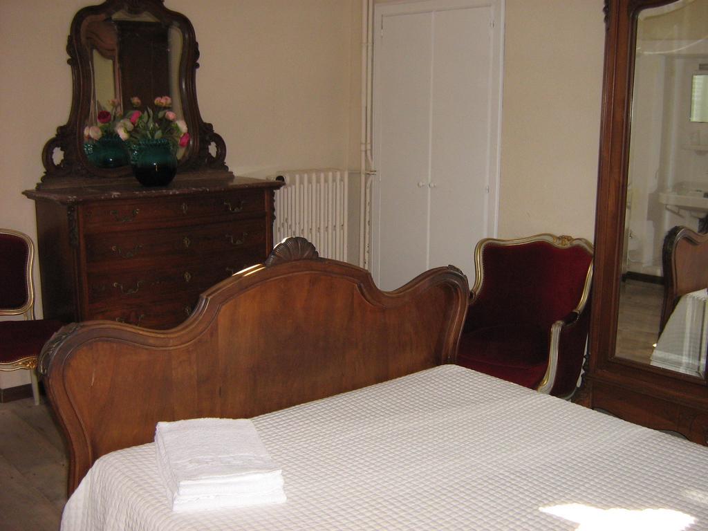 Maison D'Hotes San Pedru Пьяна Номер фото